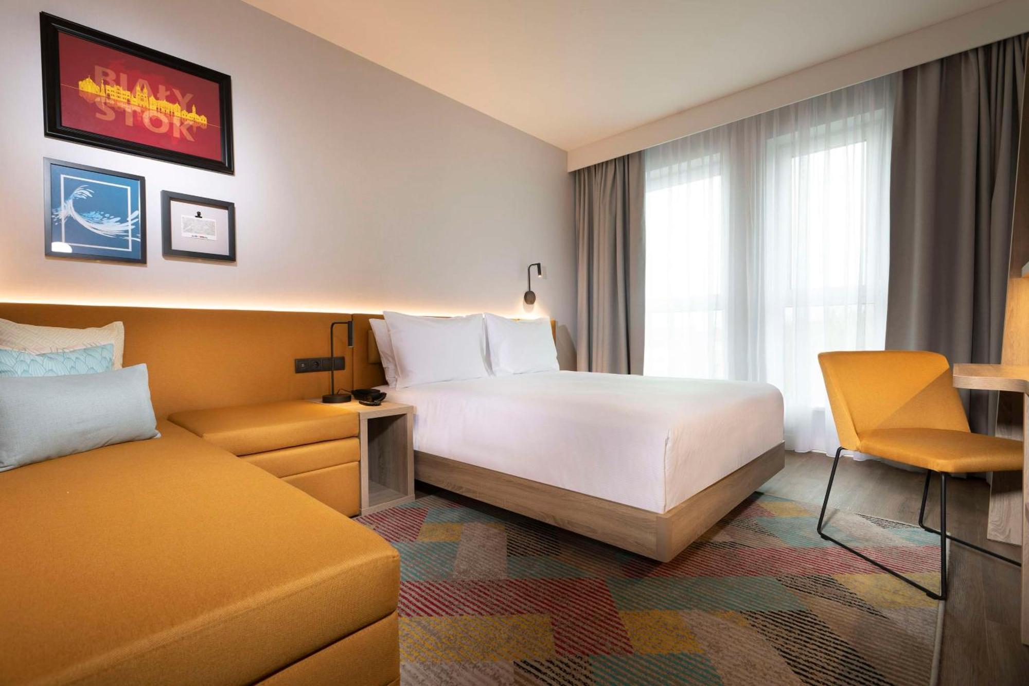 Hotel Hampton By Hilton Białystok Extérieur photo