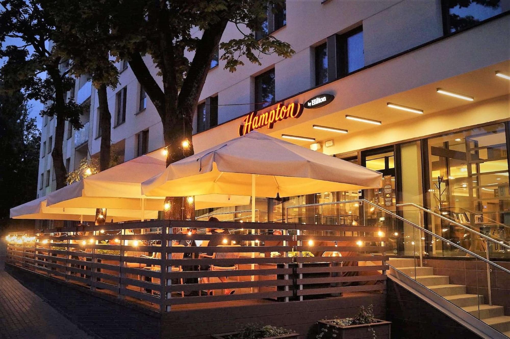 Hotel Hampton By Hilton Białystok Extérieur photo